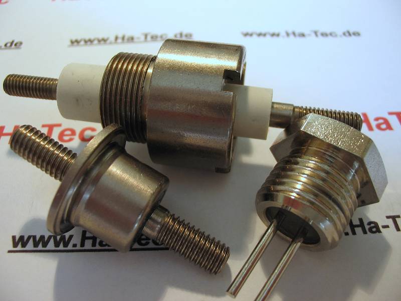 Bolzendurchführung 10